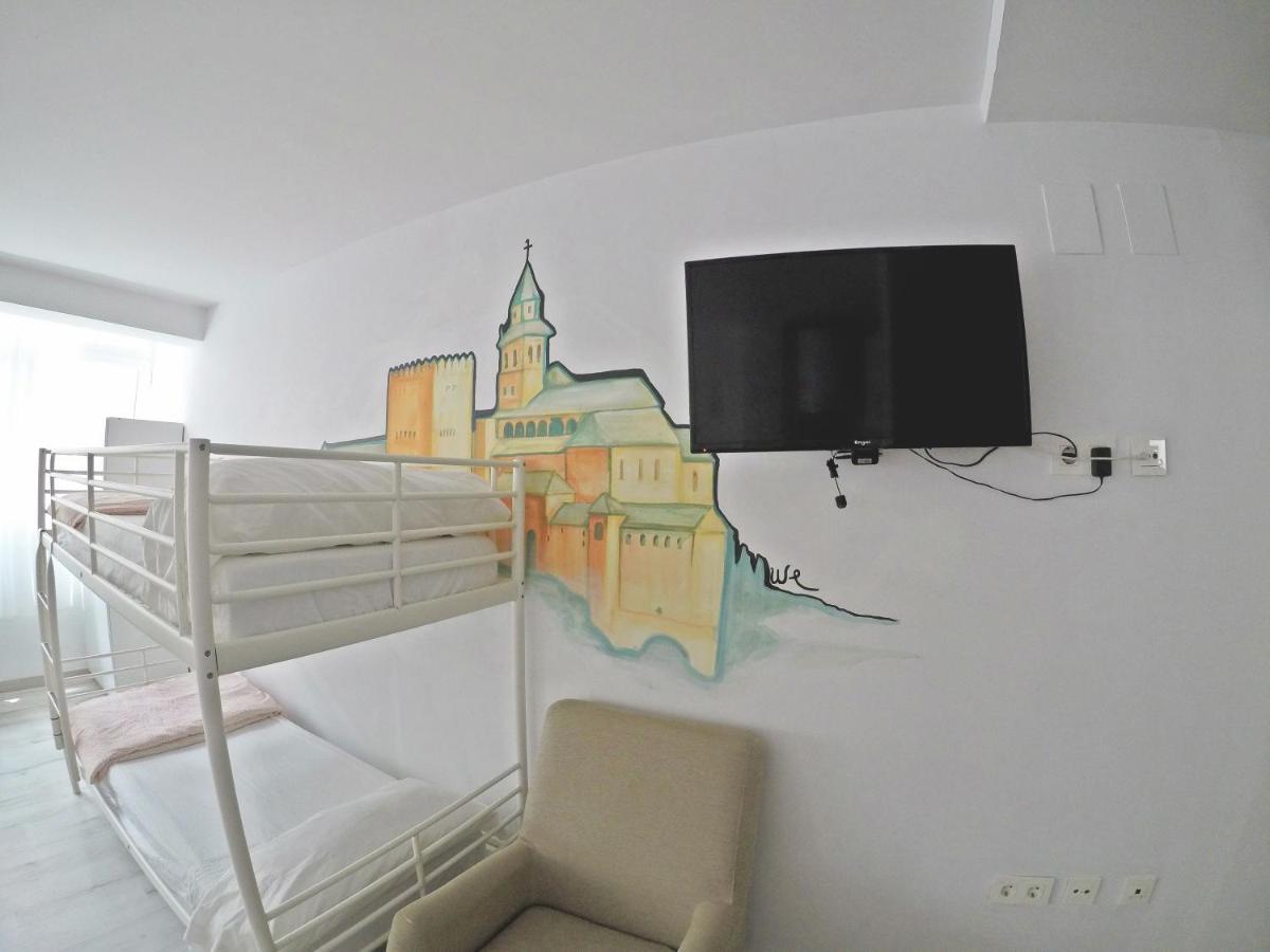 Mesonhomes Suites Center - Stay & Work Granada Ngoại thất bức ảnh