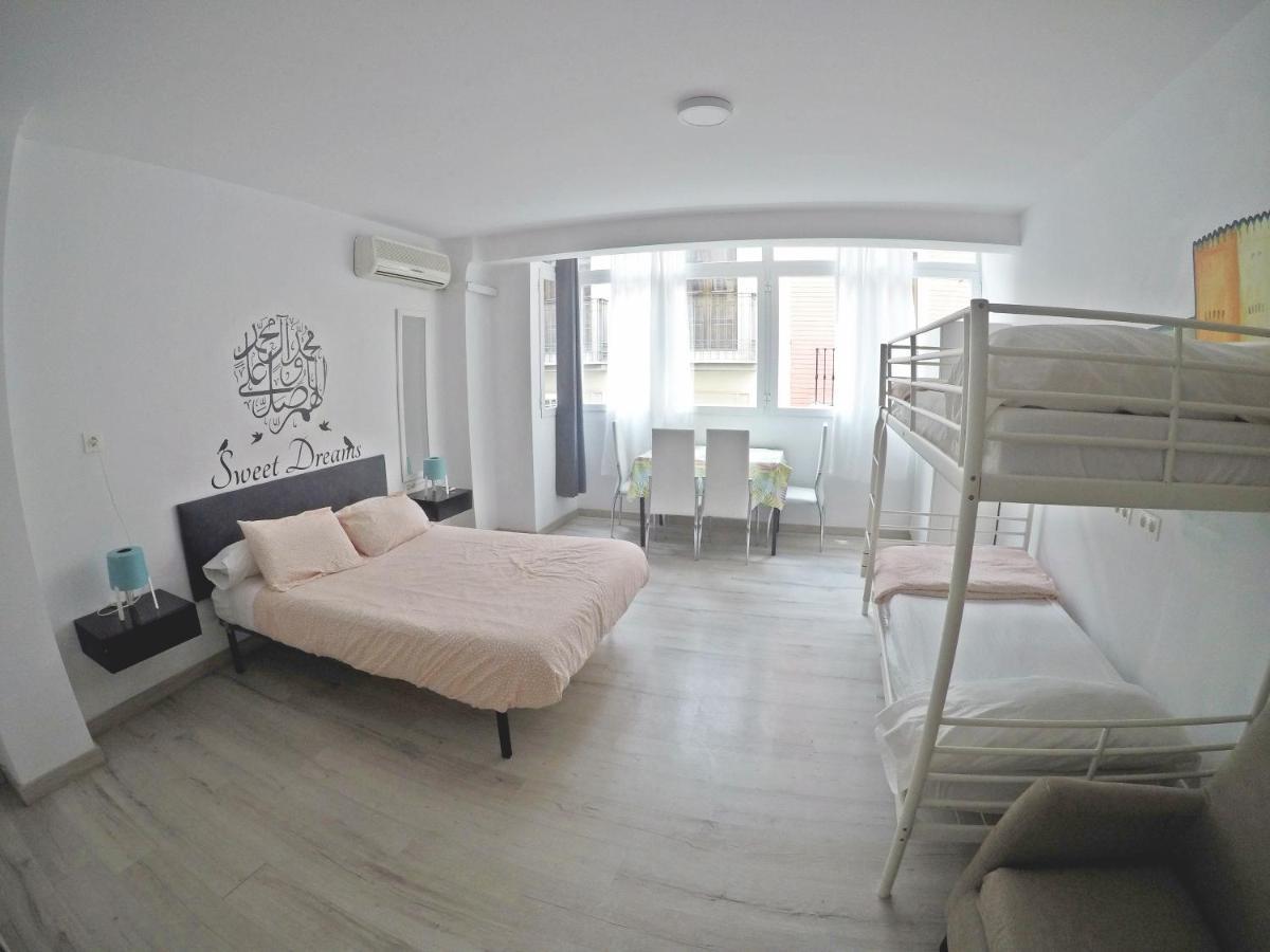 Mesonhomes Suites Center - Stay & Work Granada Ngoại thất bức ảnh