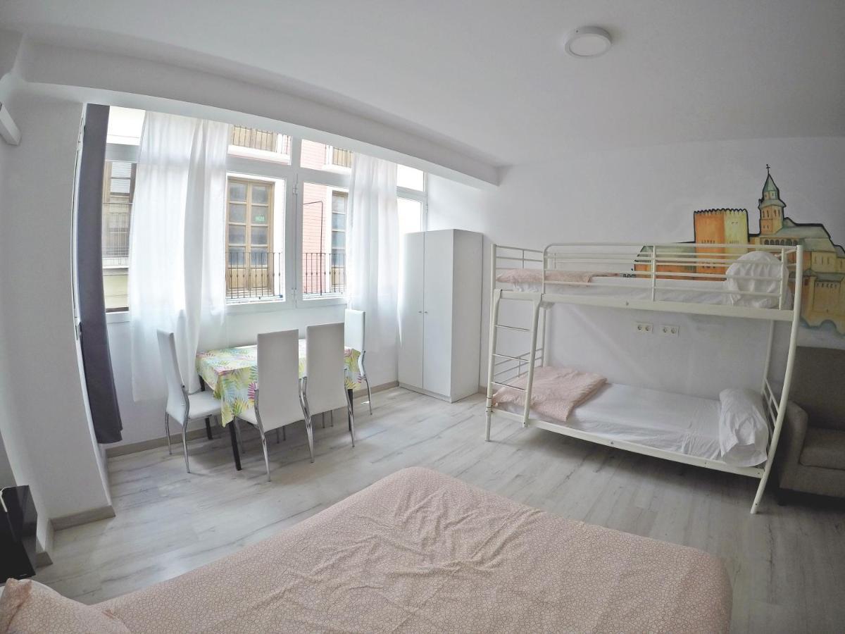 Mesonhomes Suites Center - Stay & Work Granada Ngoại thất bức ảnh