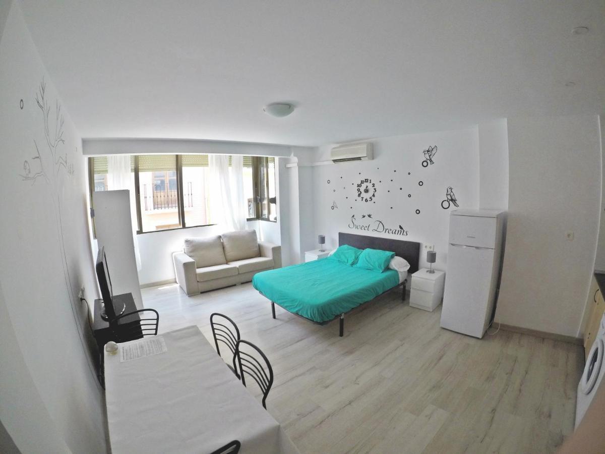 Mesonhomes Suites Center - Stay & Work Granada Ngoại thất bức ảnh