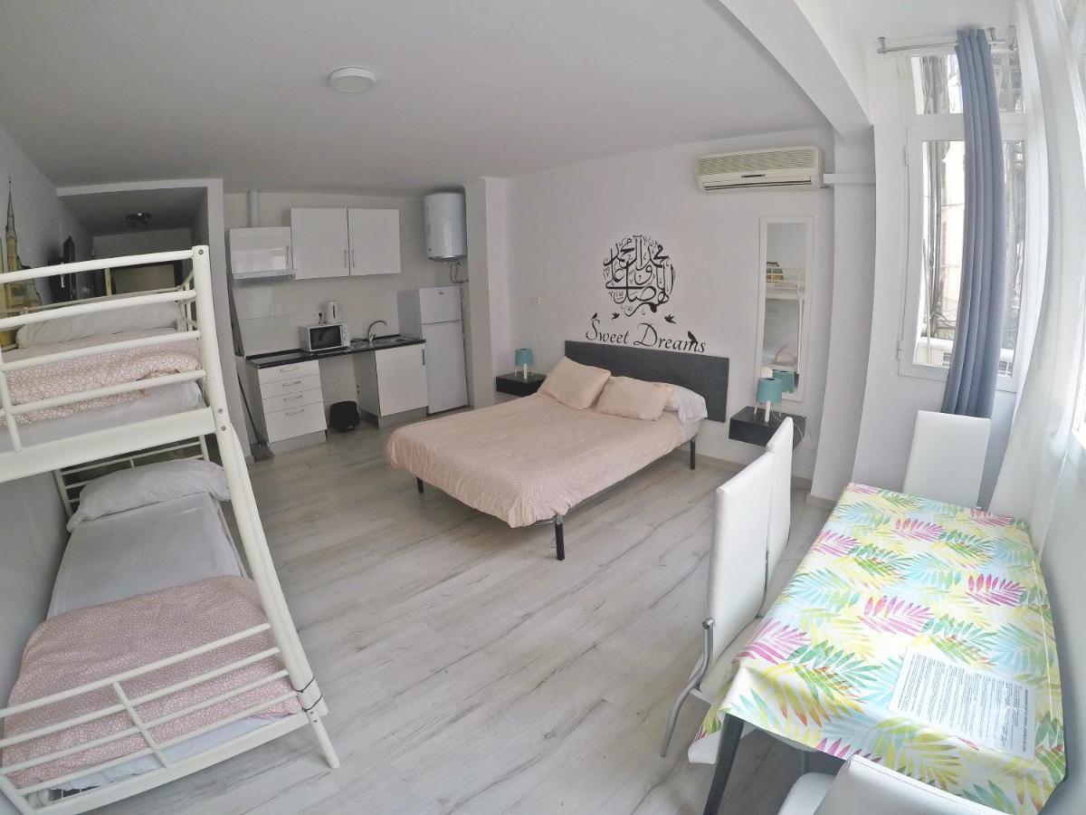 Mesonhomes Suites Center - Stay & Work Granada Ngoại thất bức ảnh